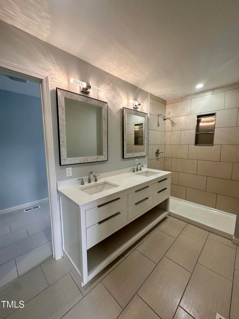 905 Ardmore Dr, Durham, NC 27713