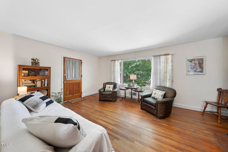 905 Aversboro Rd, Garner, NC 27529