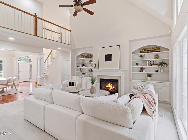 905 Babbling Creek Ln, Fuquay Varina, NC 27526