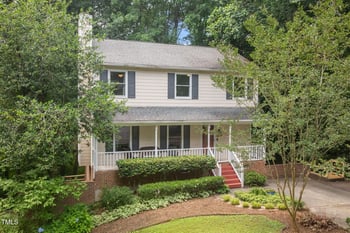 905 Balmoral Dr, Cary, NC 27511