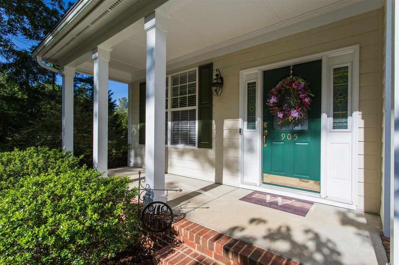 905 Barnford Mill Rd, Wake Forest, NC 27587