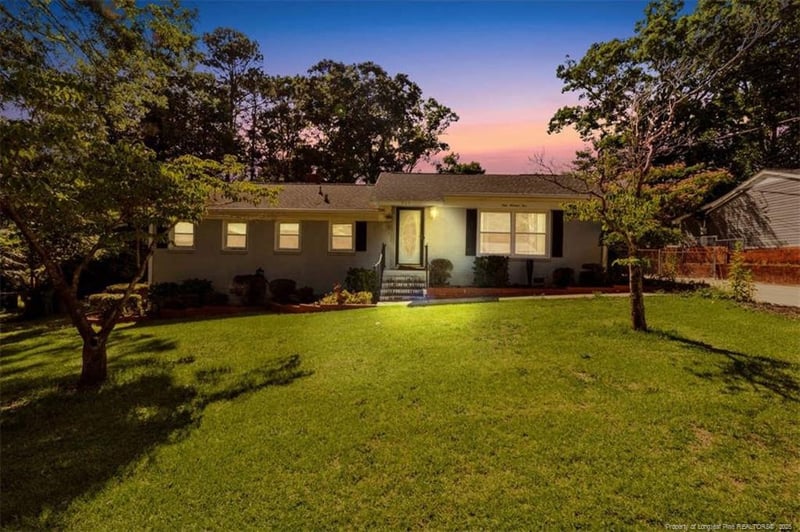 905 Brookhaven Dr, Fayetteville, NC 28303