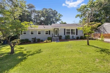 905 Brookhaven Dr, Fayetteville, NC 28303