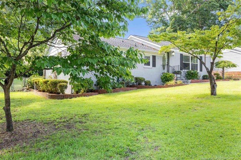 905 Brookhaven Dr, Fayetteville, NC 28303