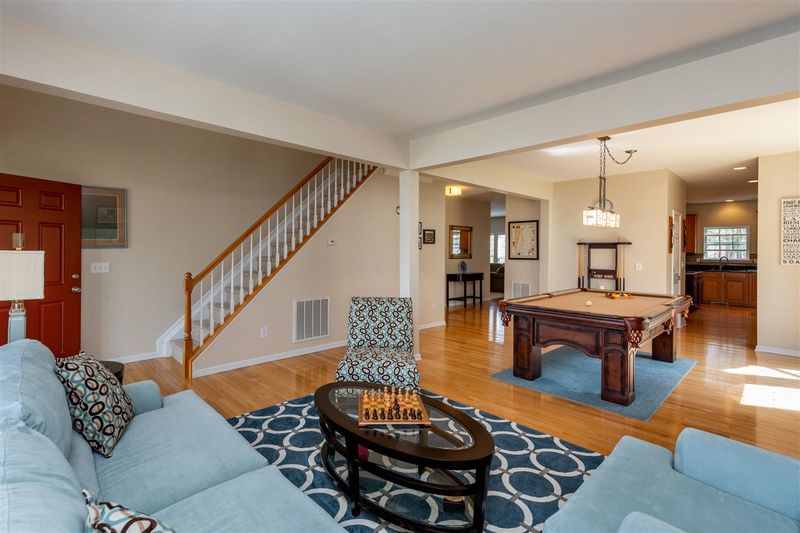 905 Cherry Pond Ct, Wake Forest, NC 27587