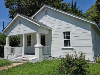 905 Chestnut St, Fayetteville, NC 28301