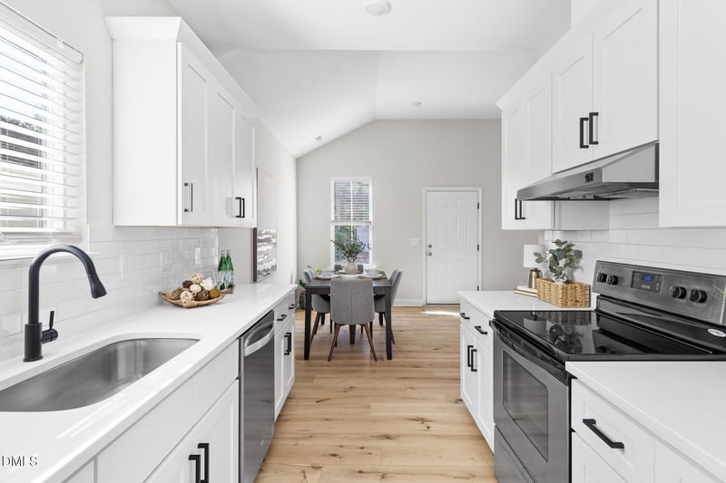 905 Dayton St, Durham, NC 27701