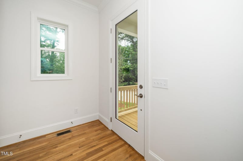 905 Deboy St, Raleigh, NC 27606