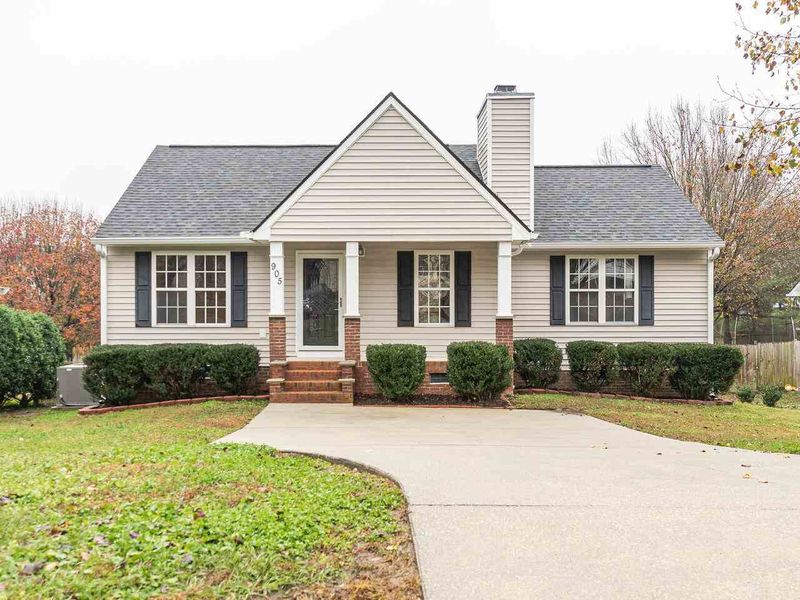 905 Delham Rd, Knightdale, NC 27545