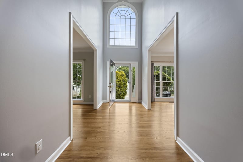 905 Haddon Hall Dr, Apex, NC 27502