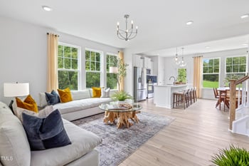 905 Kensley Grove Ln, Fuquay Varina, NC 27526