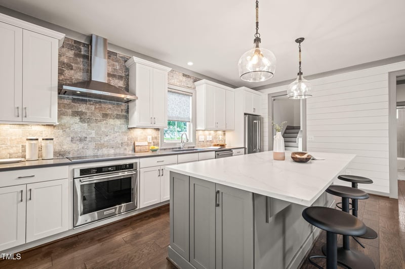 905 Lenoir St, Raleigh, NC 27610