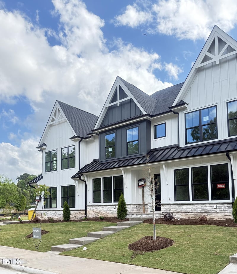 905 Myers Point Dr, Morrisville, NC 27560