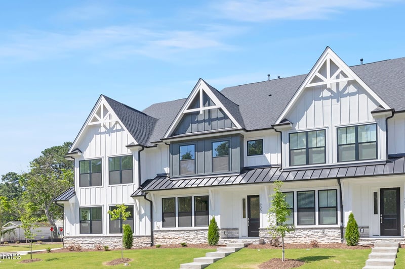 905 Myers Point Dr, Morrisville, NC 27560