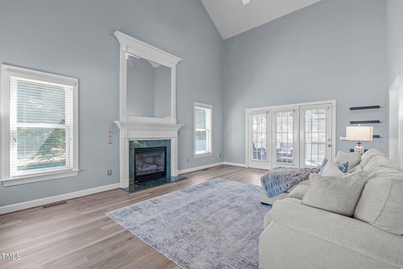 905 Nakina Dr, Fuquay Varina, NC 27526