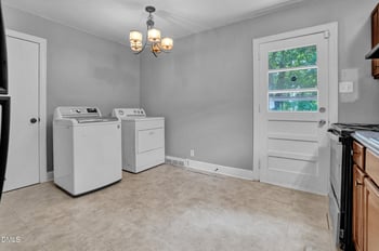 905 Plum St, Durham, NC 27701