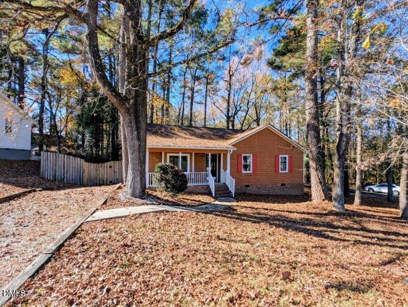 905 Pond St, Clayton, NC 27520