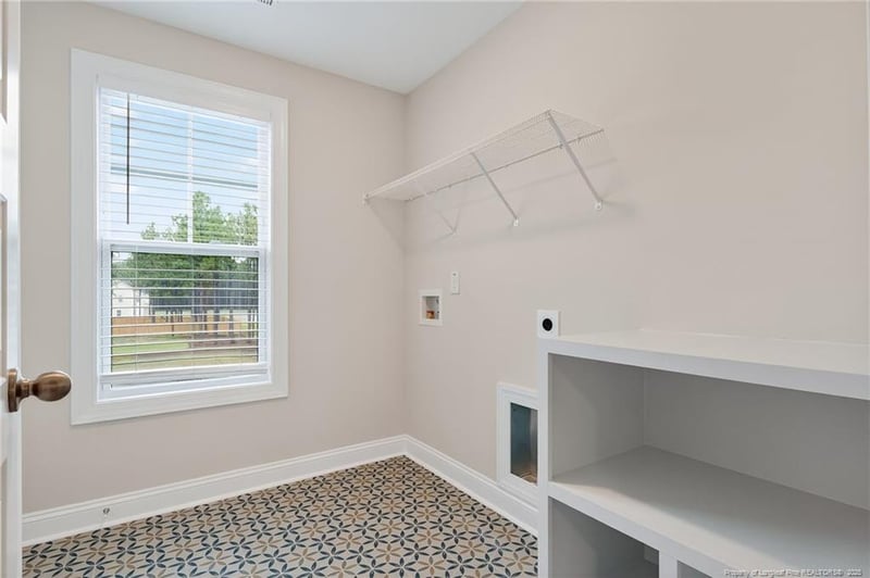 905 Rhum Dr, Fayetteville, NC 28311