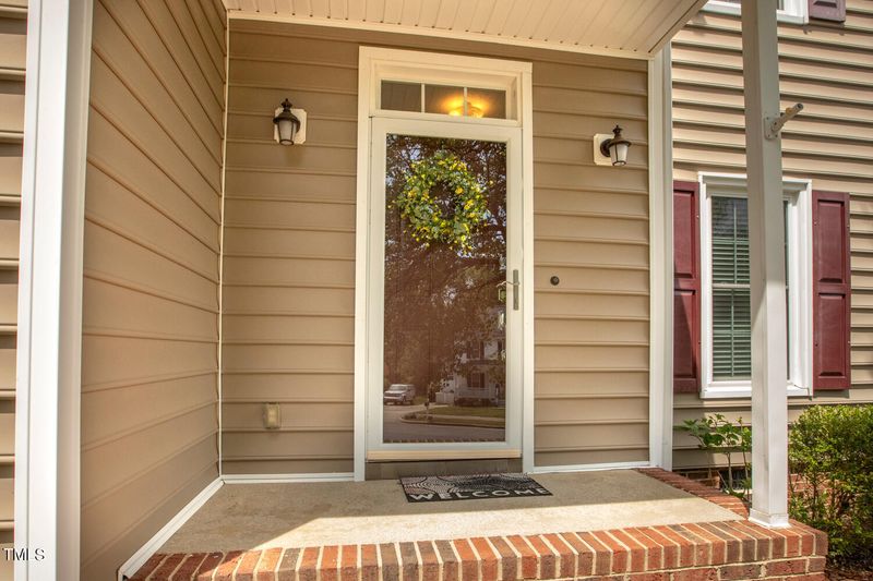 905 Riverway Ln, Knightdale, NC 27545
