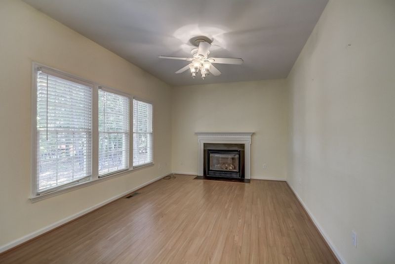 905 Shapinsay Ave, Wake Forest, NC 27587