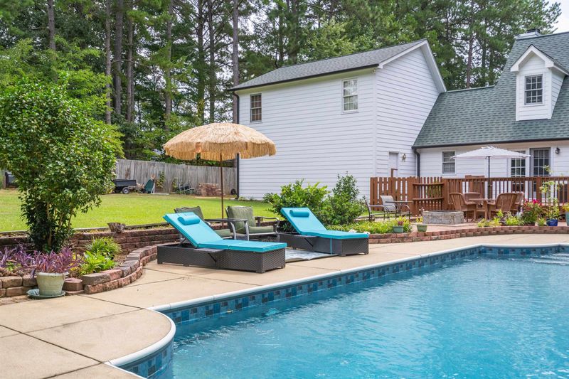 905 Southwick Ave, Clayton, NC 27527