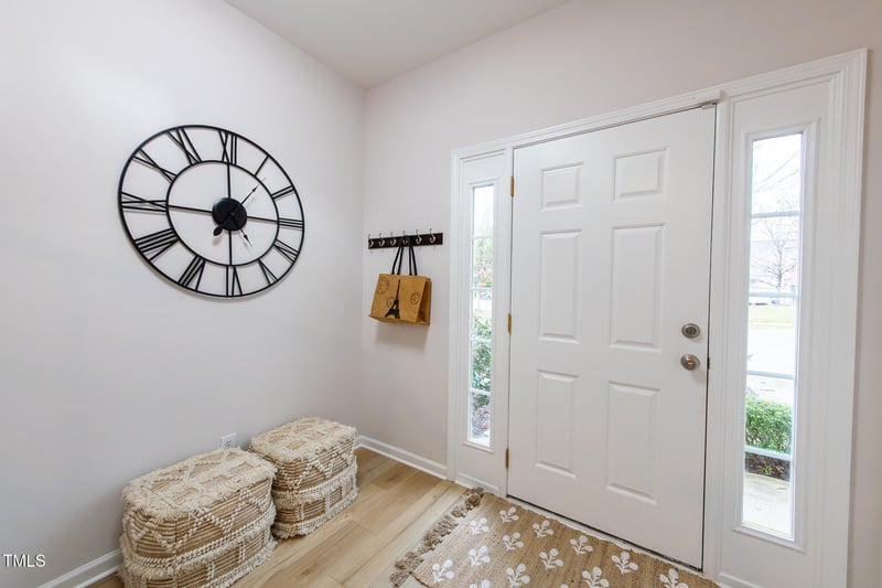 905 Straywhite Ave, Apex, NC 27539