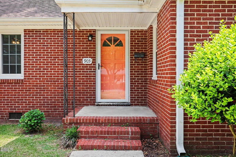 905 Vermont St, Smithfield, NC 27577