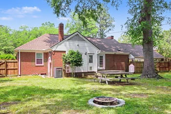 905 Vermont St, Smithfield, NC 27577