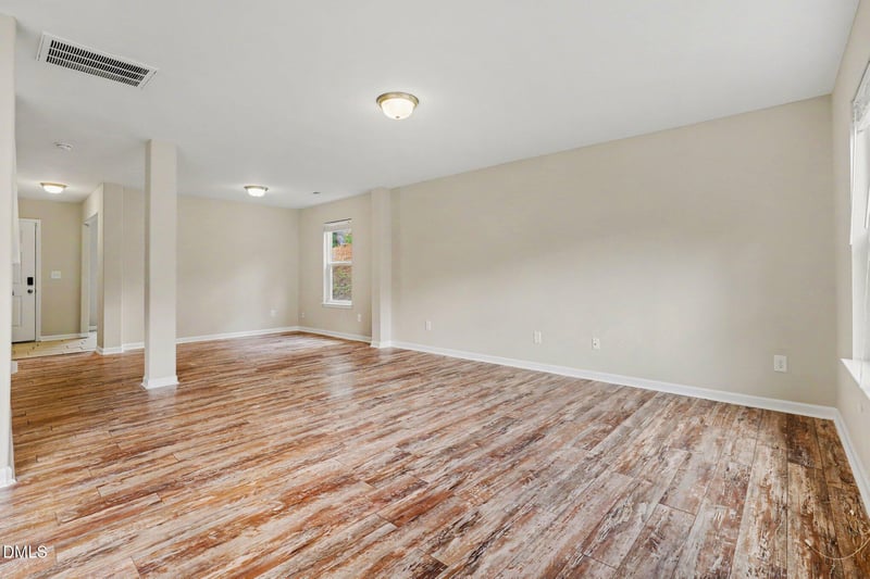 905 Woodland Rd, Creedmoor, NC 27522