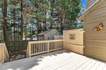 906 Albany Ct, Raleigh, NC 27615