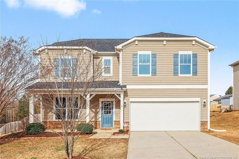 906 Amanda Dr, Sanford, NC 27330