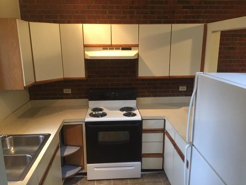906 Barringer Dr, Raleigh, NC 27604