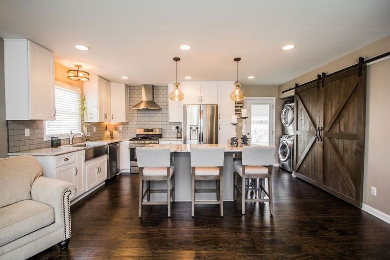 906 Bryn Mawr Ct, Apex, NC 27502