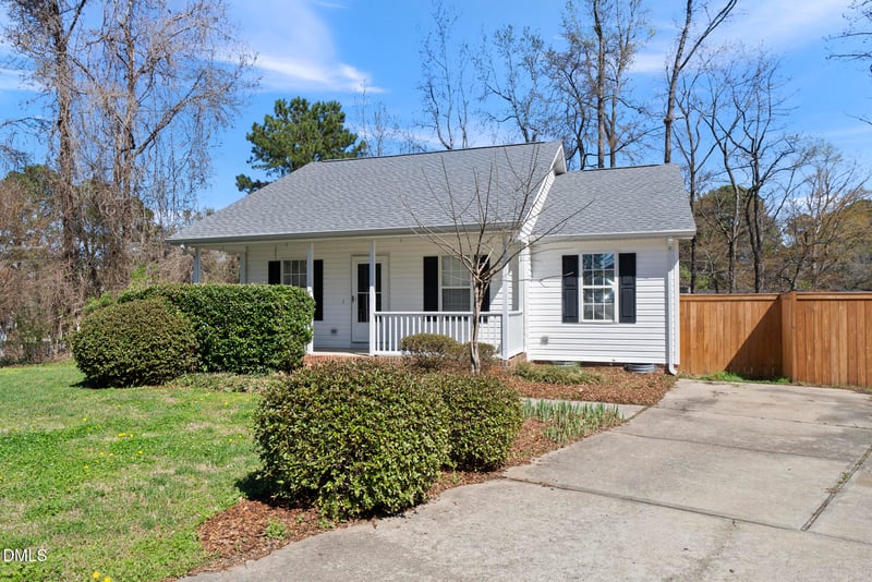 906 Calumet Dr, Durham, NC 27704