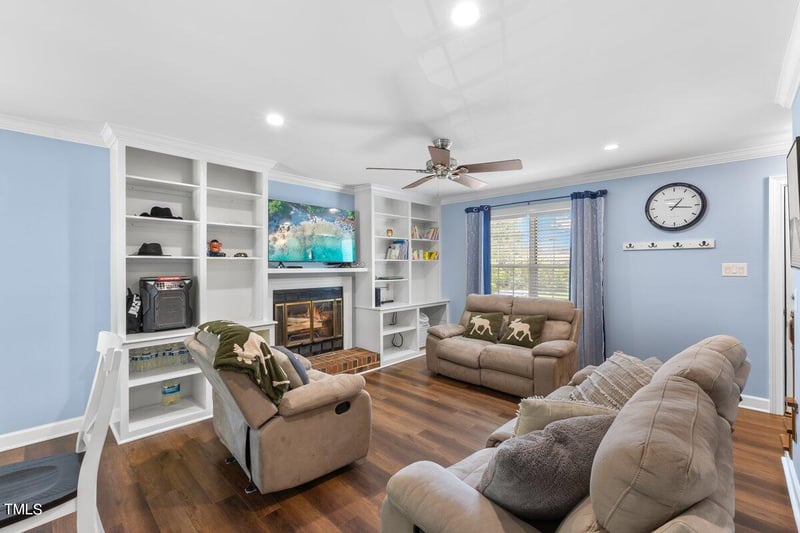 906 Chalk Level Rd, Durham, NC 27704