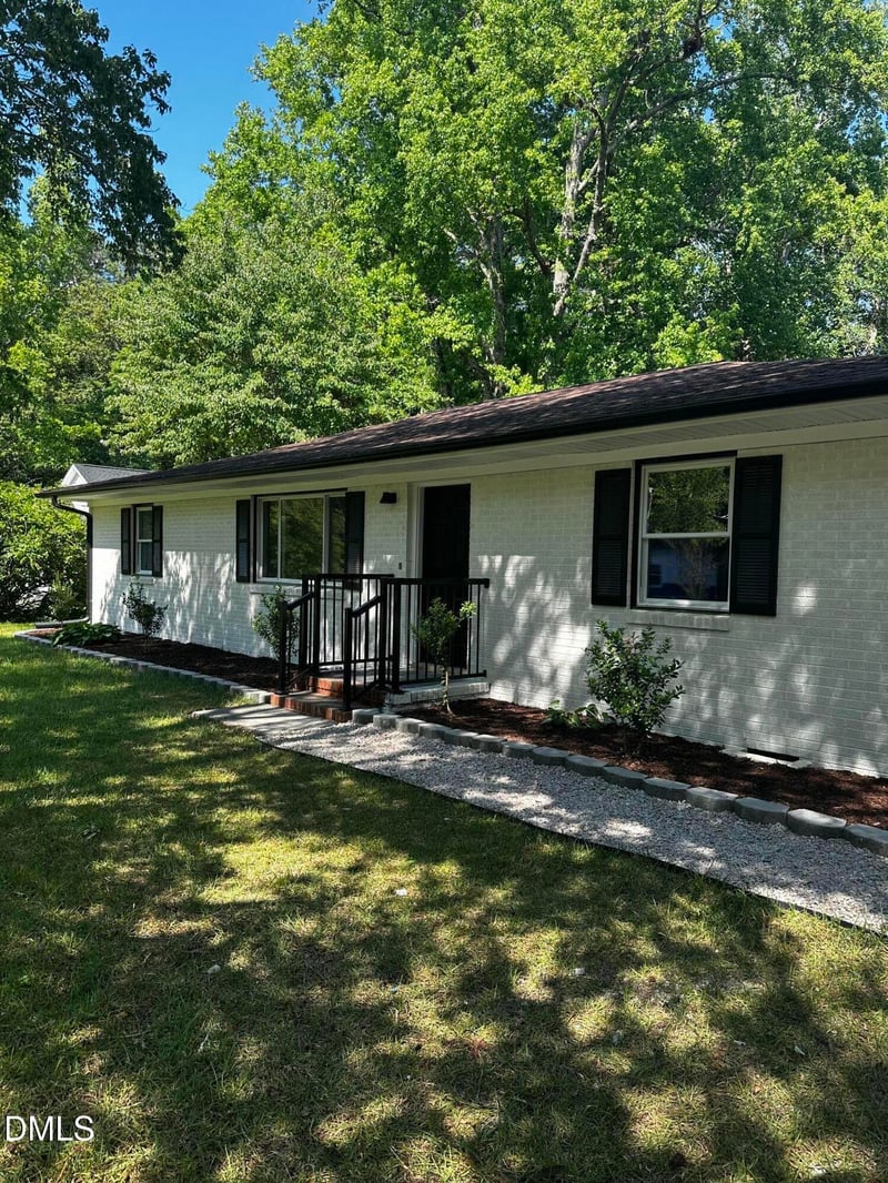 906 Circle Dr, Creedmoor, NC 27522