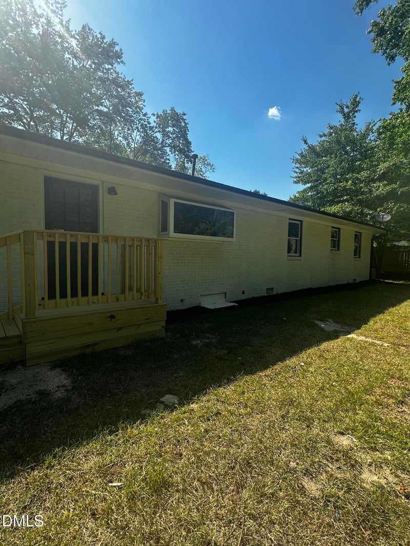 906 Circle Dr, Creedmoor, NC 27522