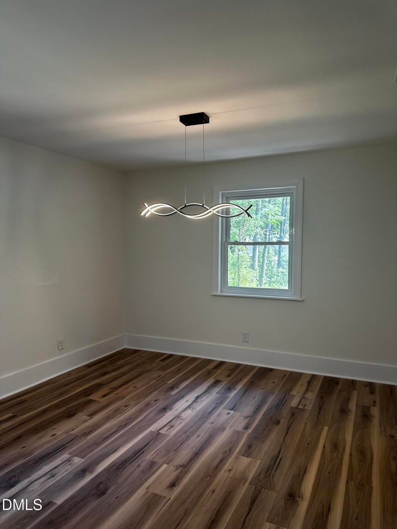 906 Circle Dr, Creedmoor, NC 27522