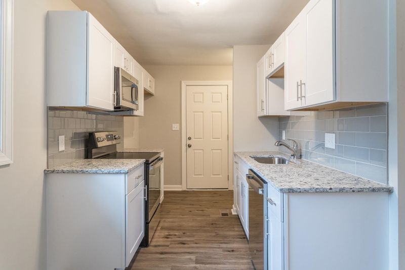 906 Colfax St, Durham, NC 27701