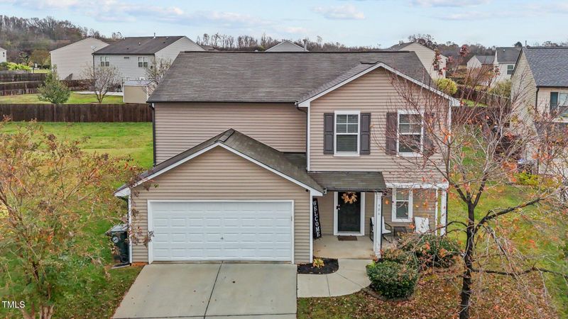 906 Collington Dr, Mebane, NC 27302