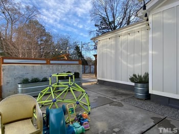 906 Culpepper Ln, Raleigh, NC 27610