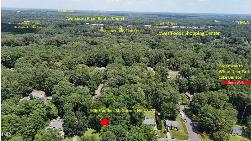 906 Flanders St, Garner, NC 27529