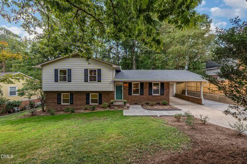 906 Griffis St, Cary, NC 27511