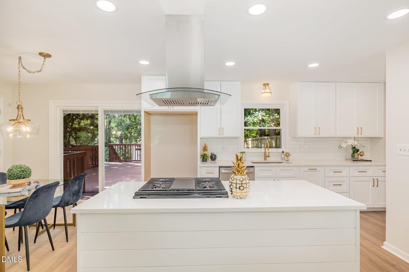 906 Griffis St, Cary, NC 27511
