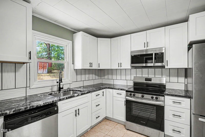 906 Larchwood Dr, Durham, NC 27713