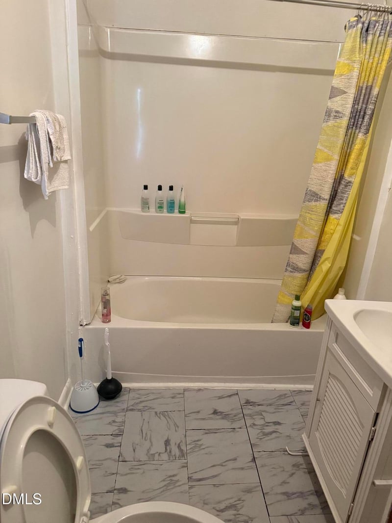 906 Magnolia Ave, Dunn, NC 28334