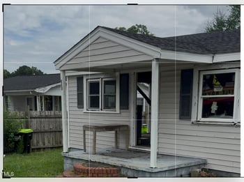 906 Main St, Benson, NC 27504