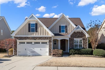 906 Minerva Dale Dr, Fuquay Varina, NC 27526