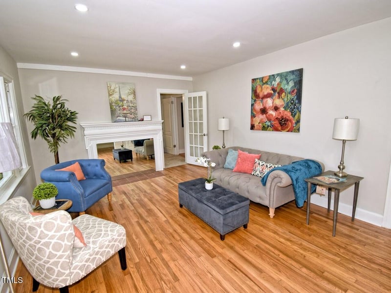 906 Perry Rd, Zebulon, NC 27597
