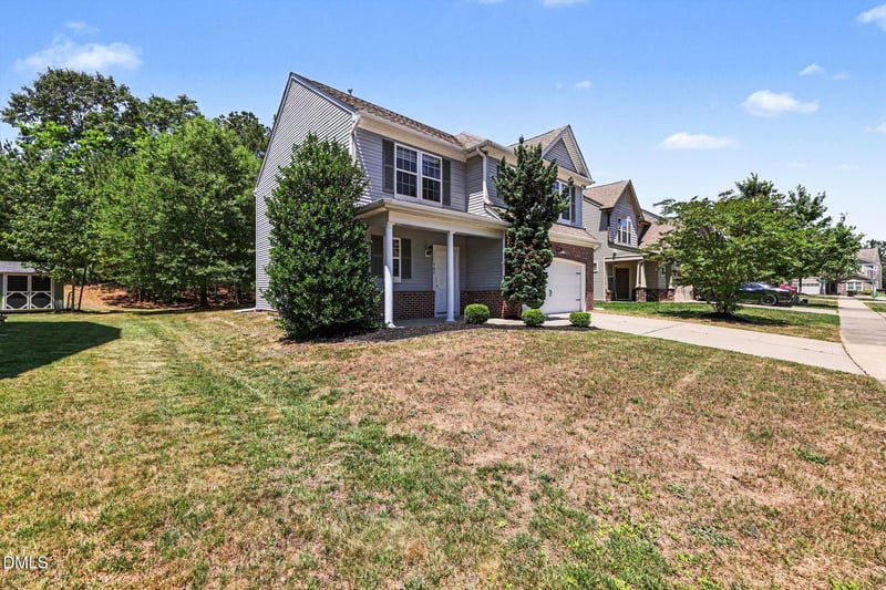 906 Pleasant Colony Dr, Knightdale, NC 27545